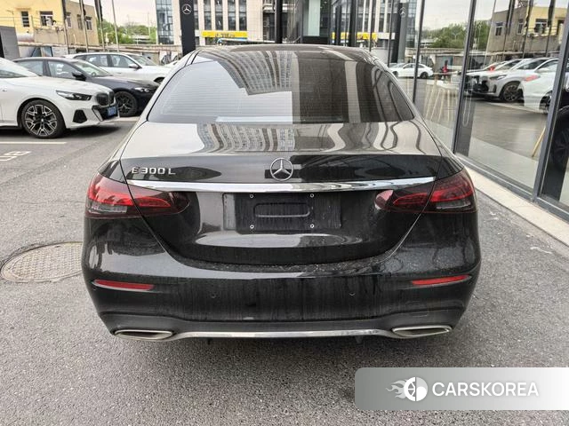Mercedes-Benz E-class id 4299973 из Китая 8
