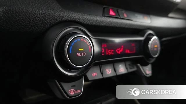 Kia Stonic id 4285822 из Кореи 8