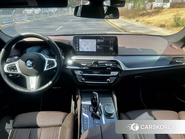 BMW 5 series PHEV id 4265746 из Китая 8