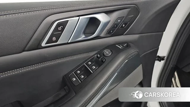 BMW X5 (G05) id 3639980 из Кореи 8