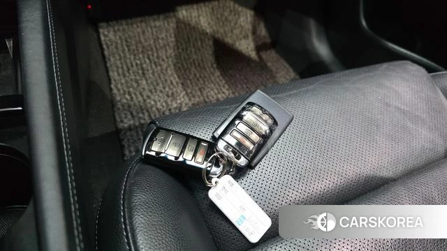 Kia All New K7 Hybrid id 4626504 из Кореи 8