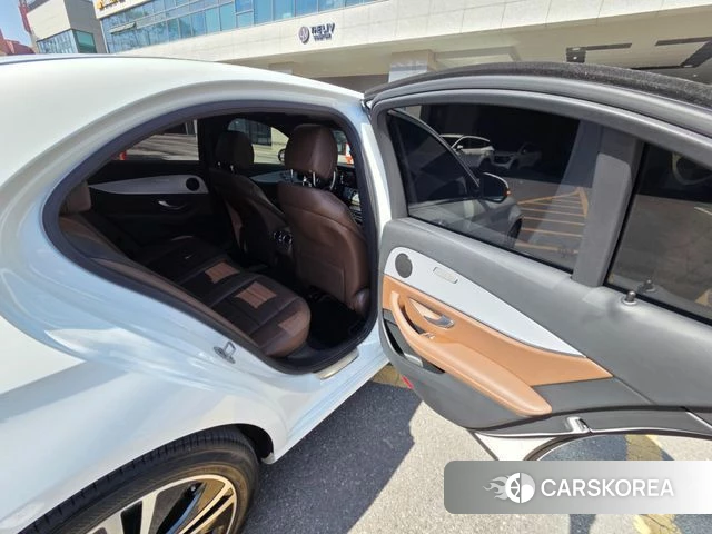 Mercedes-Benz E-Class W213 id 3813362 из Кореи 8