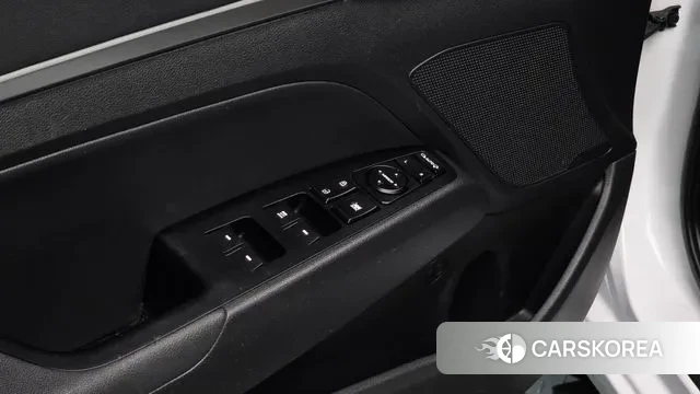 Hyundai The New Avante AD id 3622249 из Кореи 8