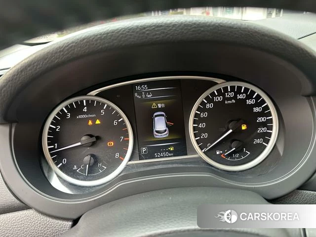 Nissan TIIDA id 4277390 из Китая 8