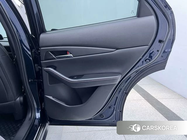 Mazda CX-30 id 4273625 из Китая 8