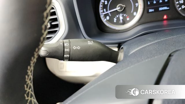 Hyundai Venue id 4382540 из Кореи 8