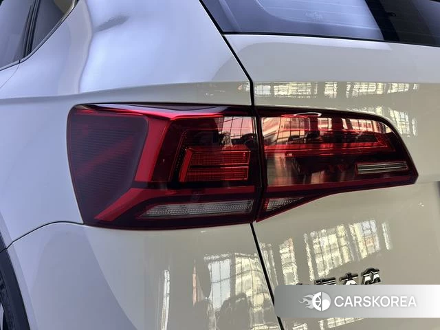 Volkswagen Tuyue id 4242564 из Китая 8