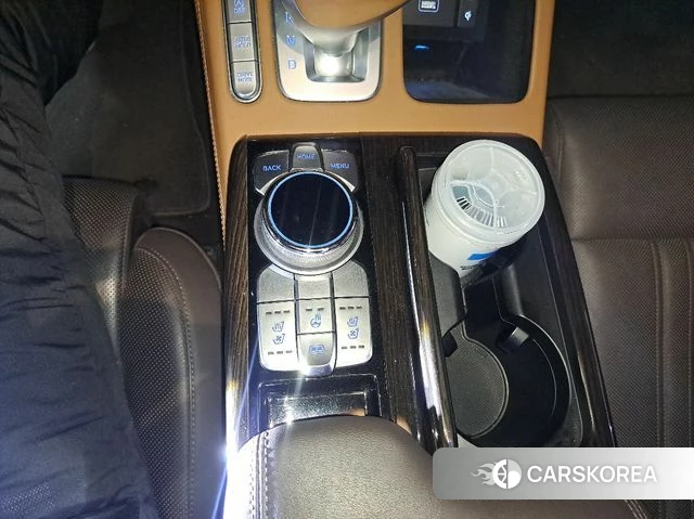 Genesis G90 id 4196781 из Кореи 8