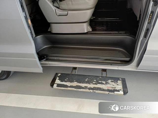 Hyundai The New Grand Starex id 4225780 из Кореи 8