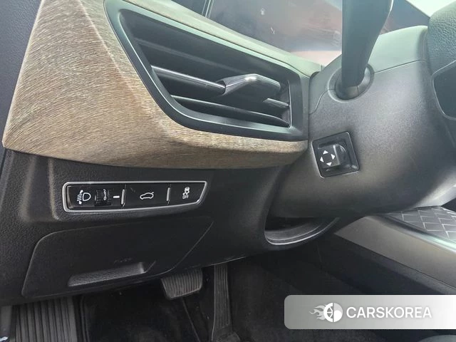 Kia K8 id 3935028 из Кореи 8