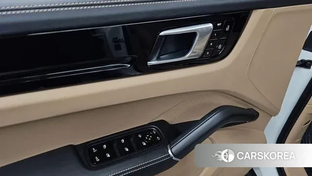 Porsche Cayenne (PO536) id 3421977 из Кореи 8