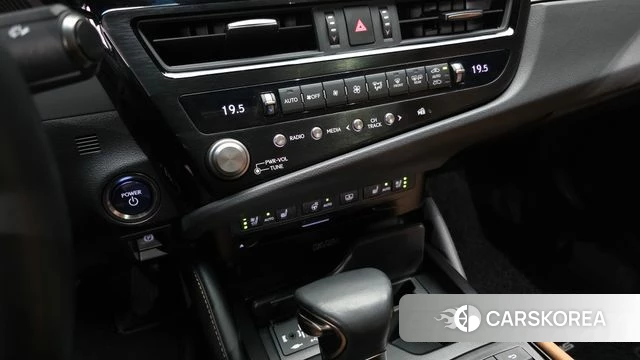 Lexus ES300h 7th generation id 4716731 из Кореи 8