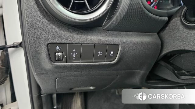 Hyundai The New Kona id 4580818 из Кореи 8