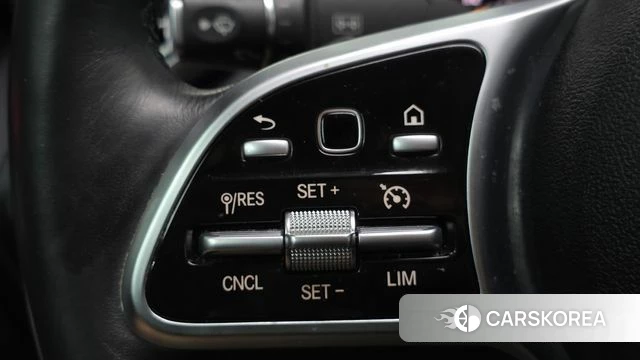 Mercedes-Benz C-Class W205 id 4684152 из Кореи 8
