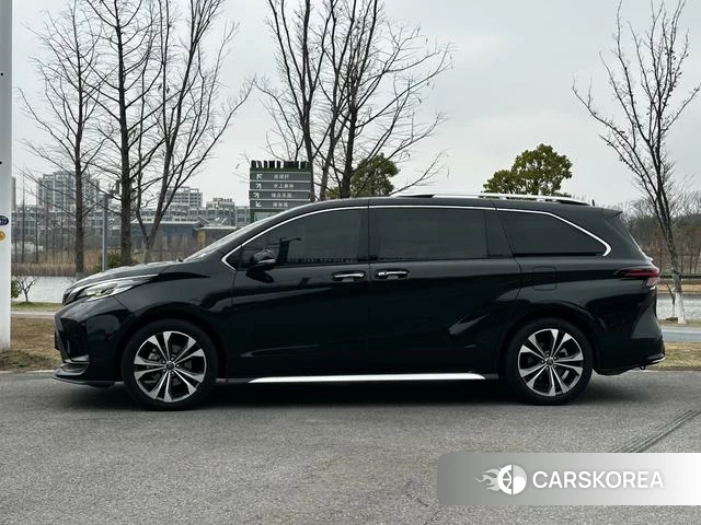 Toyota Grevia id 4290297 из Китая 8