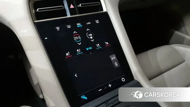 Porsche Taycan id 3550860 из Кореи 8