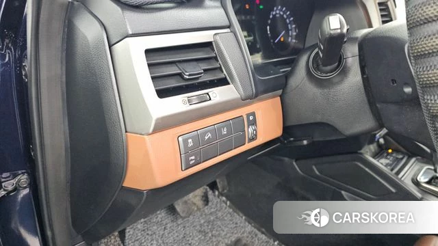 Ssangyong Rexton Sports Cannes id 3893882 из Кореи 8