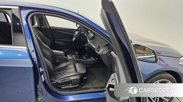 BMW 1 Series (F40) id 2959662 из Кореи 8