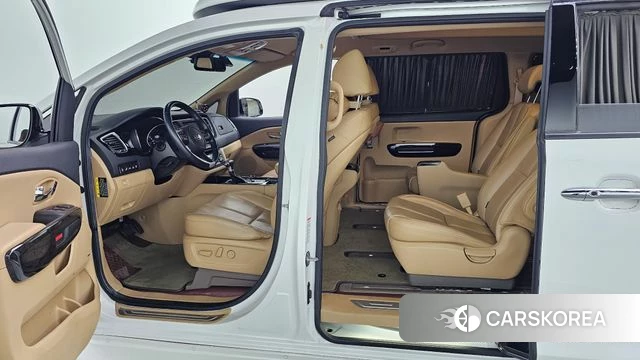 Kia The New Carnival id 3845577 из Кореи 8