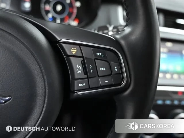 Jaguar E-PACE id 3454444 из Кореи 8