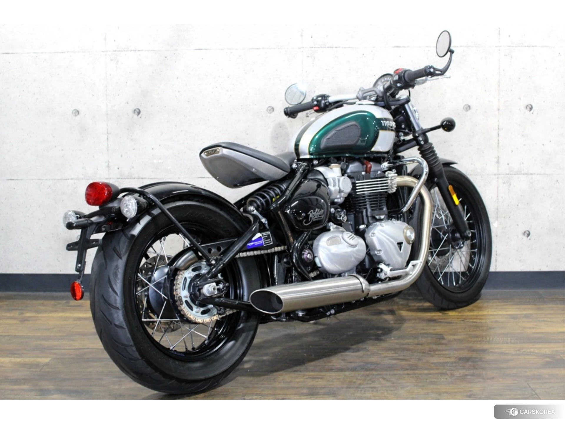 Triumph BONNEVILLE BOBBER id 3946612 из Японии 8