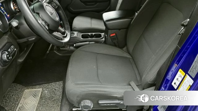 Jeep Wrangler (JL) id 4232975 из Кореи 8