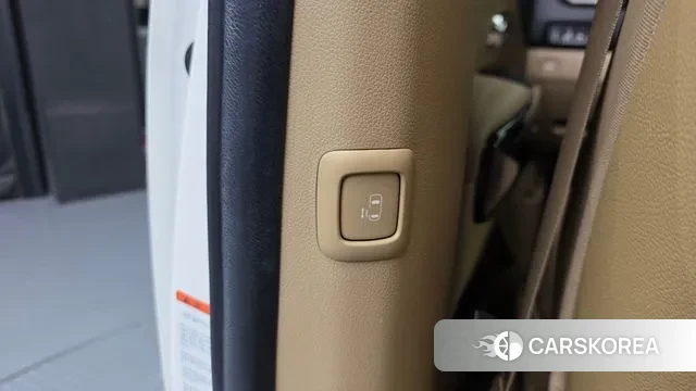 Kia The New Carnival id 2971197 из Кореи 8