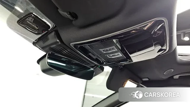 Land Rover Range Rover Velar id 3664285 из Кореи 8