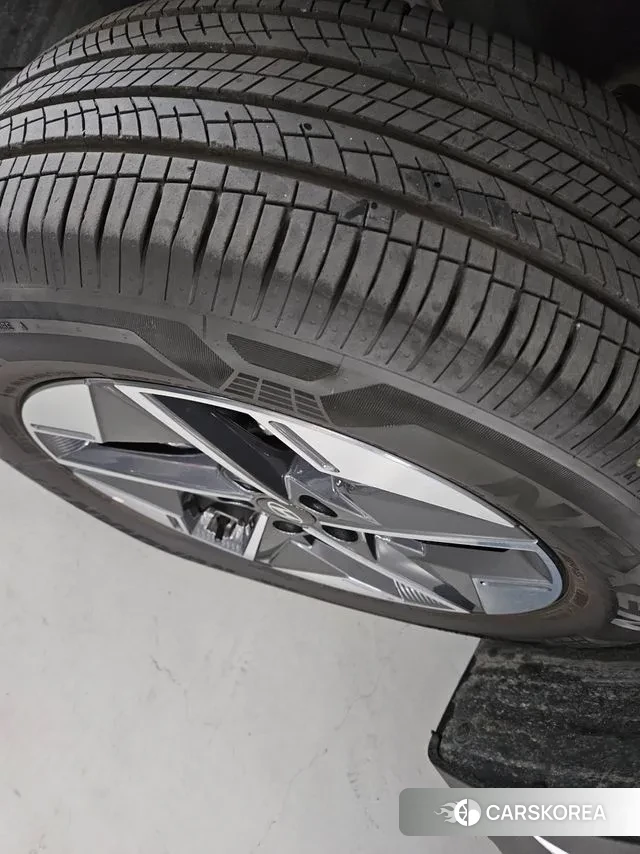 Hyundai The New Tucson (NX4) id 3720672 из Кореи 8