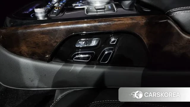 Genesis G90 id 3713757 из Кореи 8