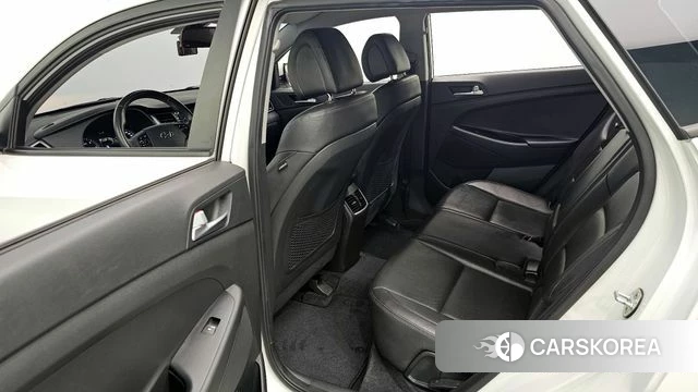Hyundai All New Tucson id 4384914 из Кореи 8