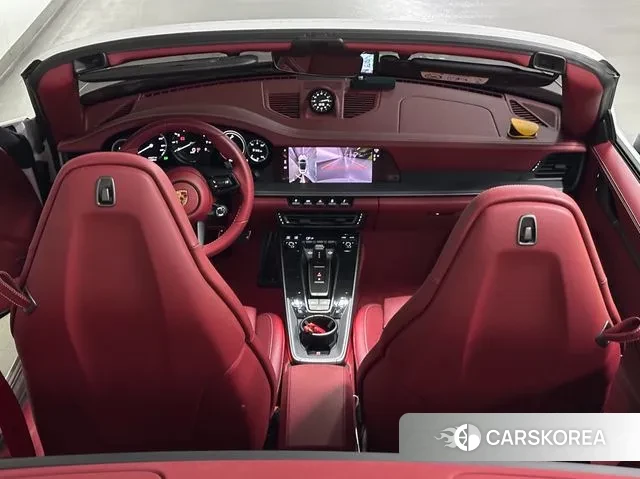 Porsche 911(992) id 2925387 из Кореи 8