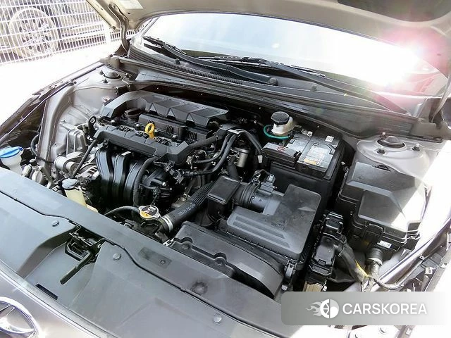 Hyundai Avante (CN7) id 4196451 из Кореи 8