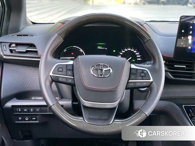Toyota Saina id 4276945 из Китая 8