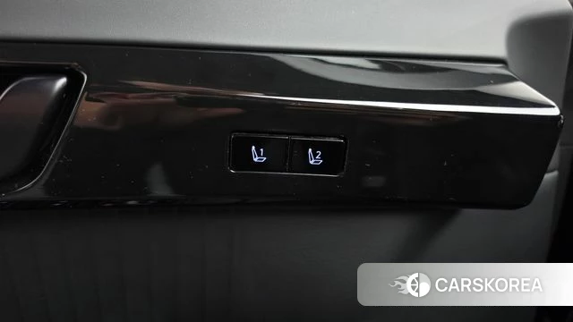 Hyundai Grandeur Hybrid (GN7) id 4921952 из Кореи 8