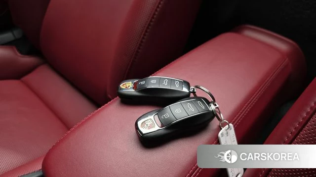 Porsche 718 Boxster id 4187761 из Кореи 8