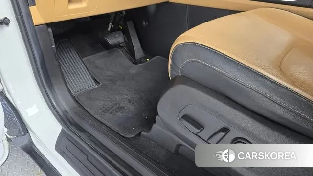 Kia Carnival 4th generation id 3197645 из Кореи 8