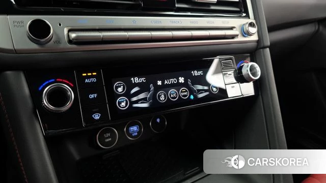 Genesis The New G70 id 3939955 из Кореи 8