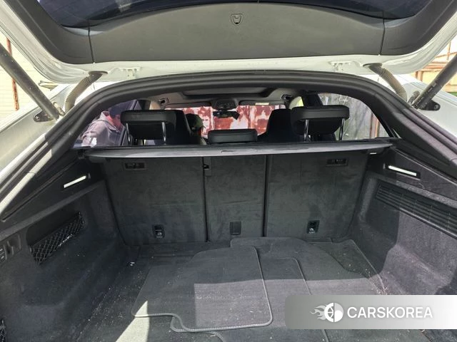 Audi Q8 (4M) id 4567389 из Кореи 8