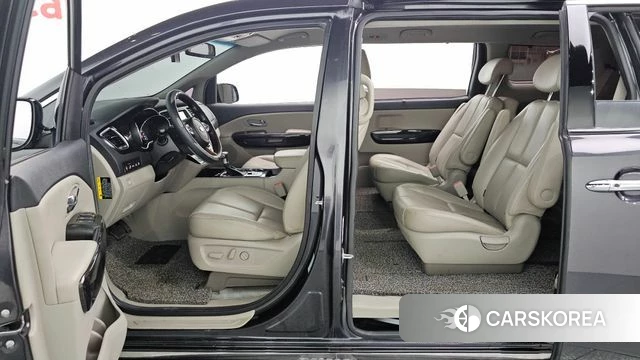 Kia The New Carnival id 4496878 из Кореи 8