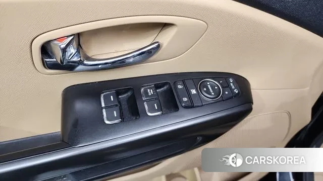 Kia The New Carnival id 3505409 из Кореи 8