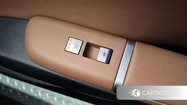 Hyundai Grandeur Hybrid (GN7) id 3507727 из Кореи 8