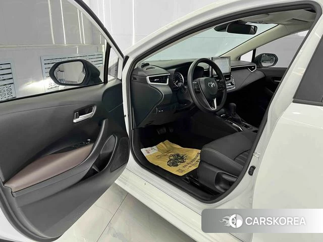 Toyota Corolla id 4291154 из Китая 8
