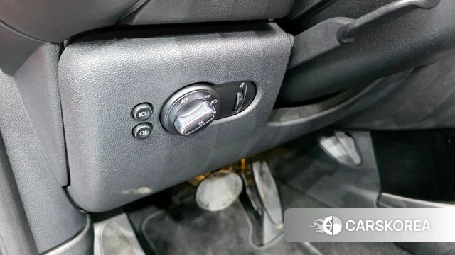 Mini Cooper Convertible id 3880157 из Кореи 8