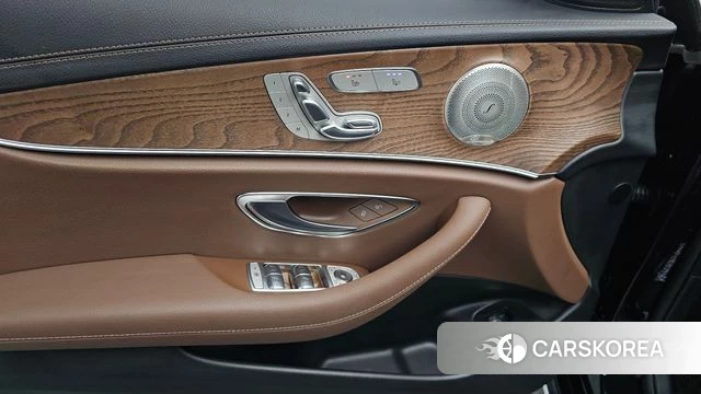 Mercedes-Benz E-Class W213 id 3843132 из Кореи 8