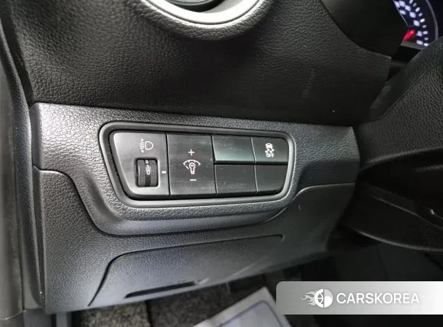 Kia Come New K3 id 3789674 из Кореи 8