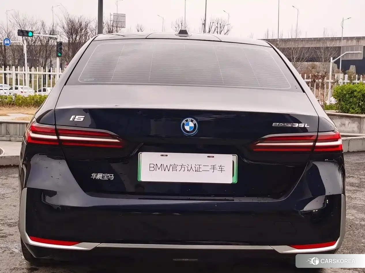 BMW i5 id 4600505 из Китая 8