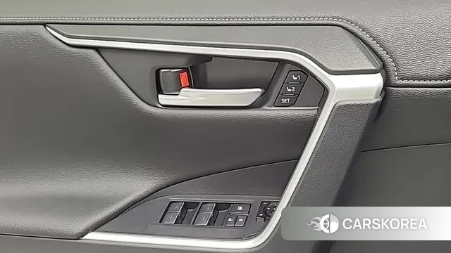 Toyota RAV4 5th Generation id 3228895 из Кореи 8