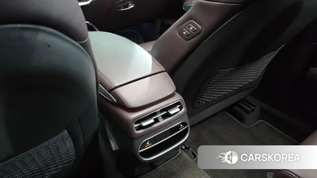 Genesis GV70 id 3566441 из Кореи 8