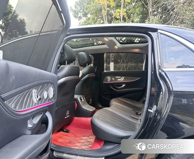Mercedes-Benz E-class id 4276721 из Китая 8